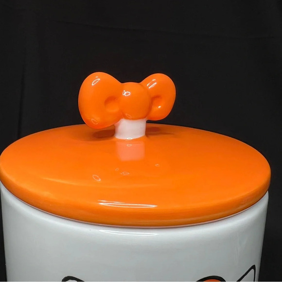 Sanrio Hello Kitty Halloween Ceramic Candy Corn Kitchen Bundle - Canister &Bowls - Picture 6 of 12